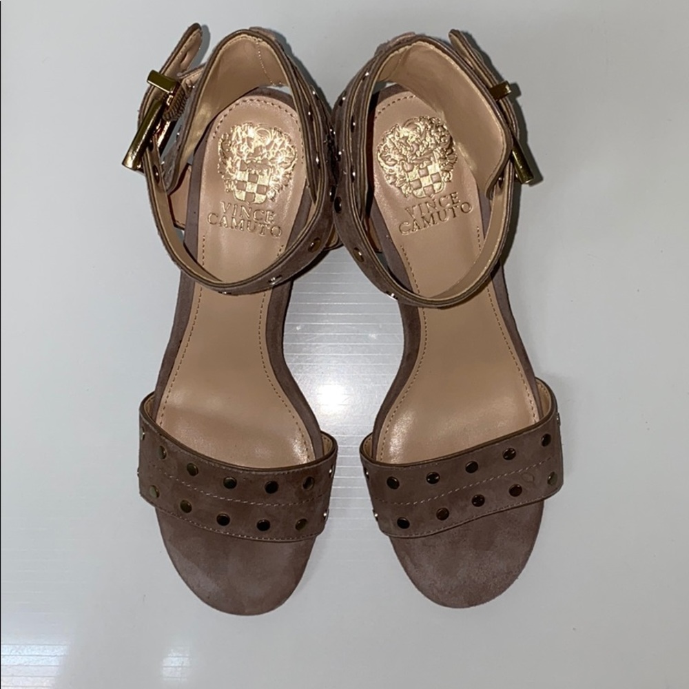 Vince Camuto Sandals